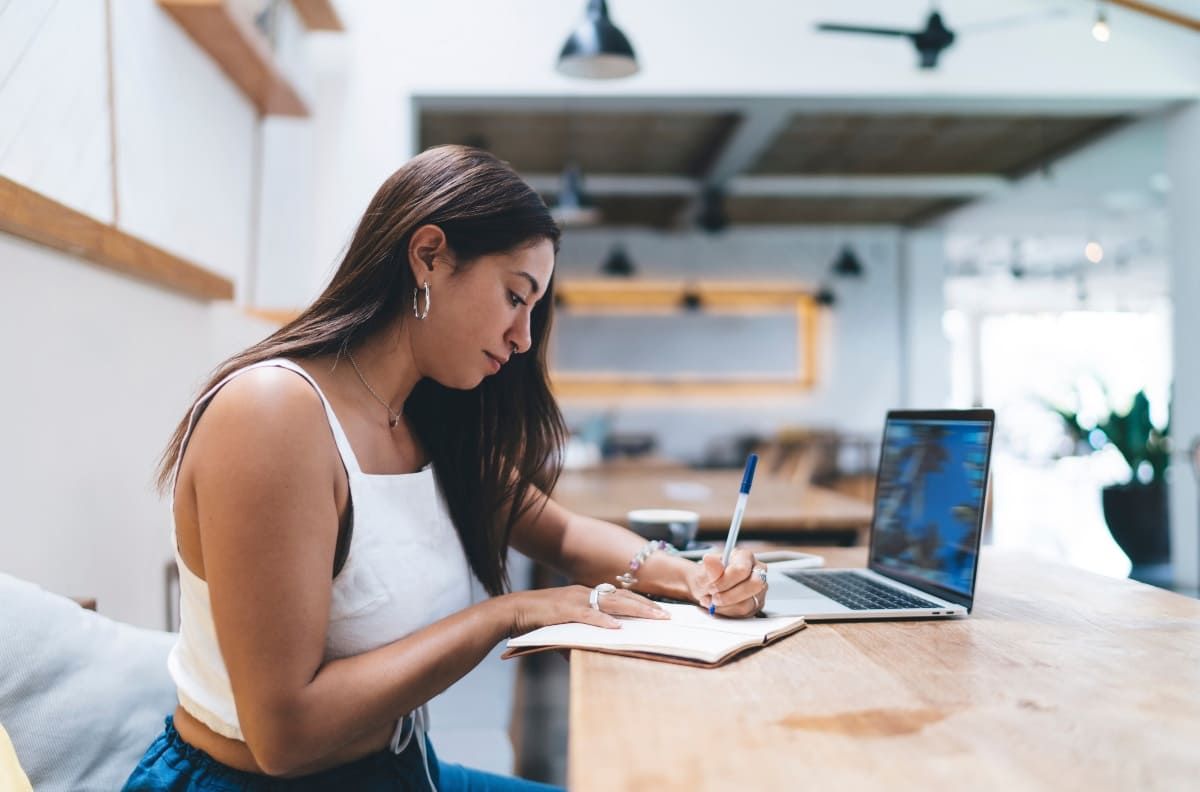 Corsi di spagnolo erogati dalle università gratis